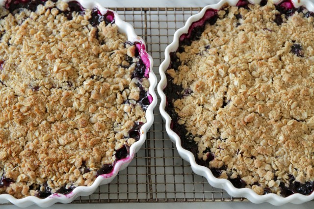 Perfect Blueberry Crumble