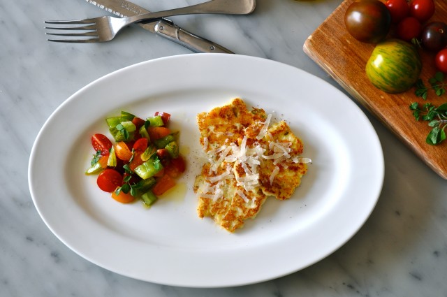 Ricotta cakes with a little tomato salad