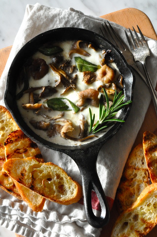 Herb and mozzarella mushrooms